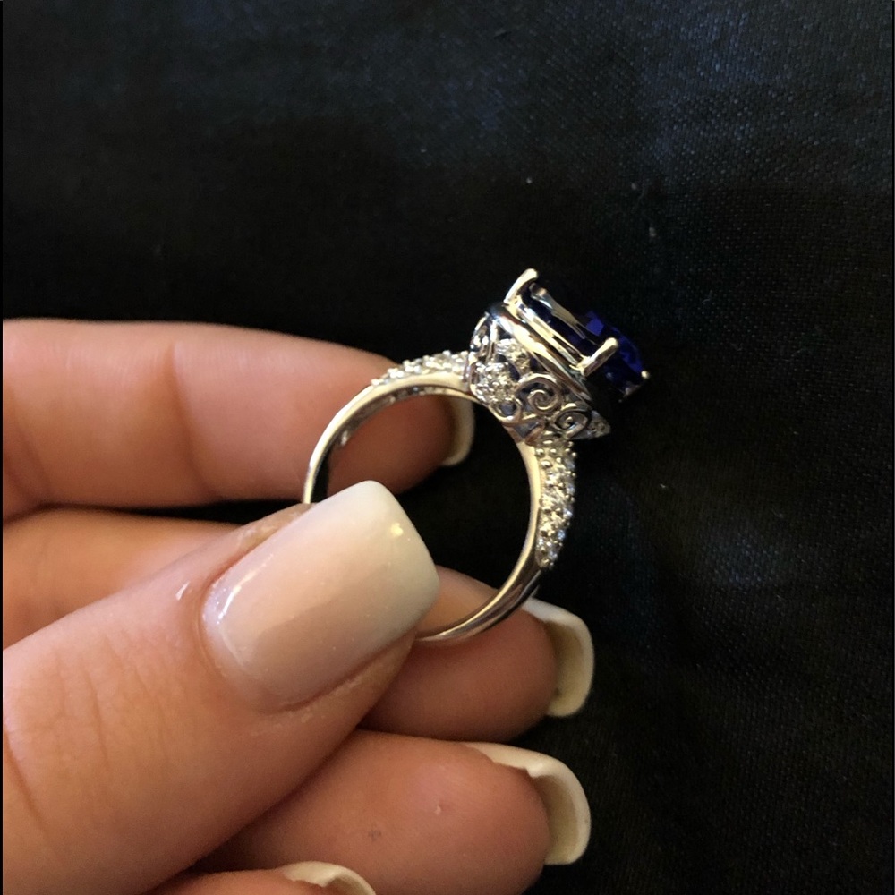 JTV Queen of The Ocean Ring + FREE GIFT!